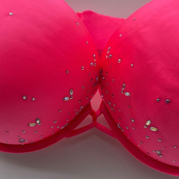 Victorias Secret Sz 36D Miraculous Plunge Bombshell Add 2 Cups Super Push Up Bra - Picture 2 of 7